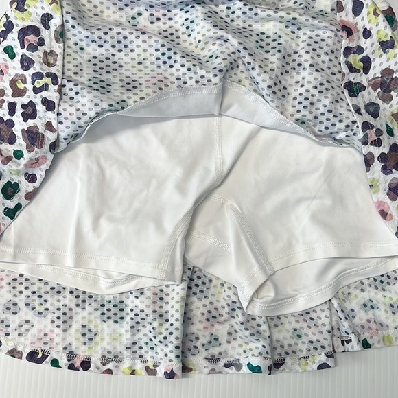 SALE!! Brand new with tags Lija layer tennis skort - Picture 6 of 7